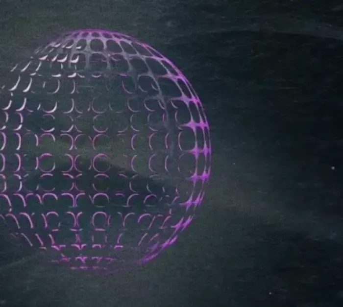 "Walked away" : Guetta, de nouveau papa, signe encore une reprise des années 80