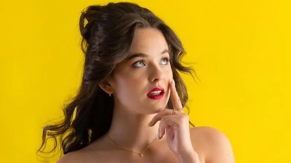 Sweet Julie débute en musique avec un single pop solaire